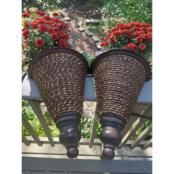 Set of 2 wicker wall shelves sconces plant holders display jute wood pair hang - Picture 3 of 16